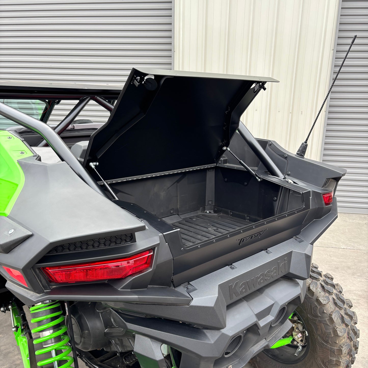 TMW KAWASAKI H2 TRUNK