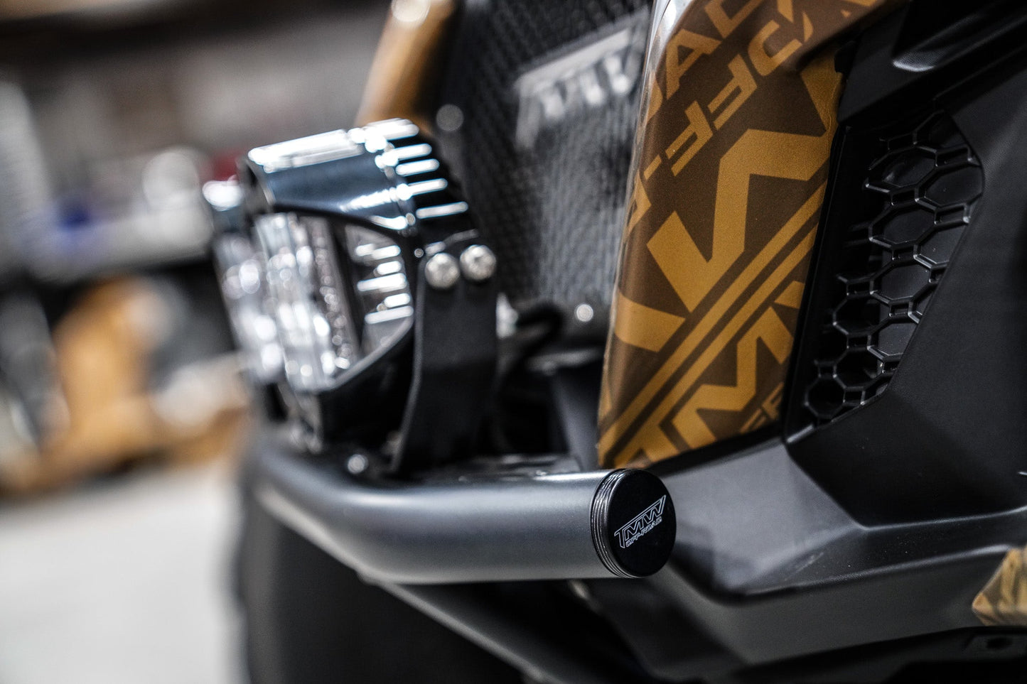 TMW Maverick R Front bumper (winch compatible)