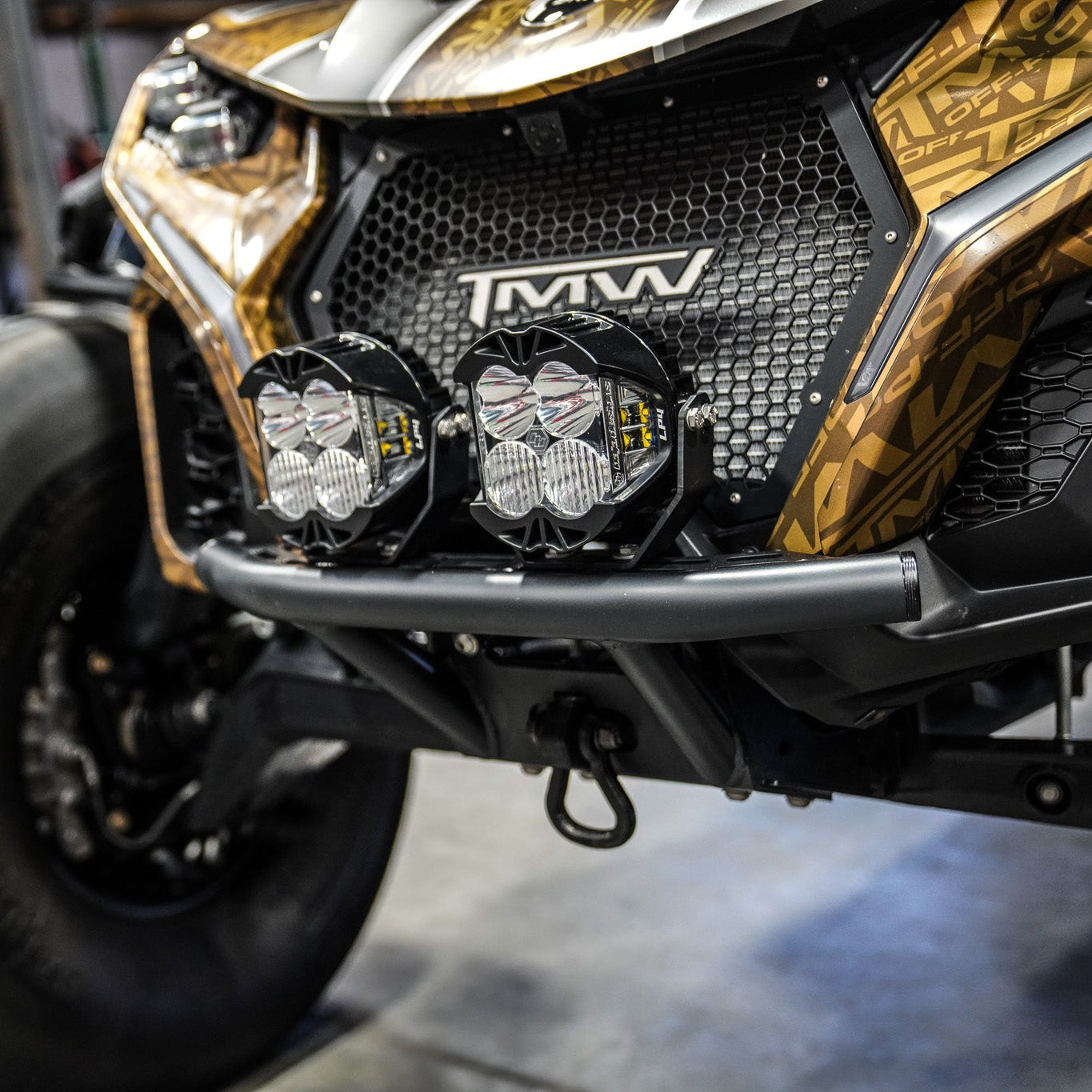 TMW Maverick R Front bumper (winch compatible)